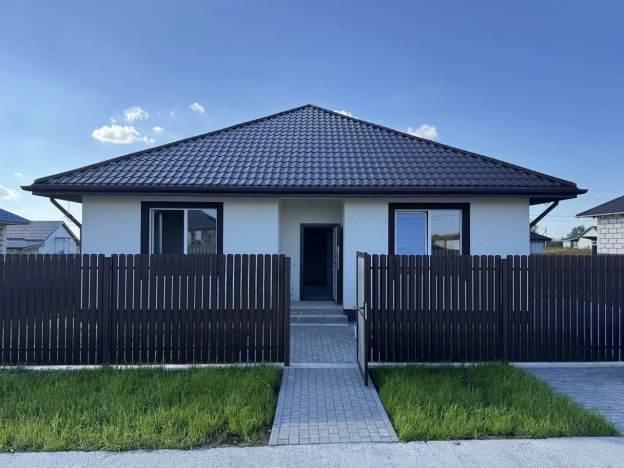 Купить дом в Калининграде. Вариант № 3464924, 1, площадь -  квм, цена 8350000 рублей