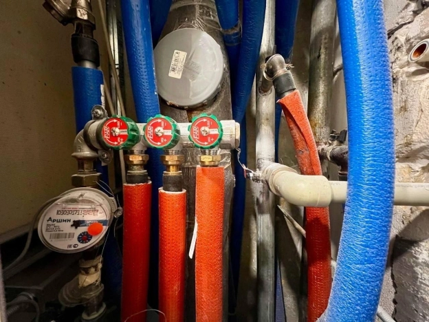 Купить трехкомнатную квартиру на улице Кленовый бульвар в Москве. Вариант № 10627867, 35, площадь -  квм, цена 18000000 рублей