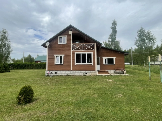 Купить дом на улице Веерная в Тульской области. Вариант № 48699, 3, площадь -  квм, цена 5300000 рублей