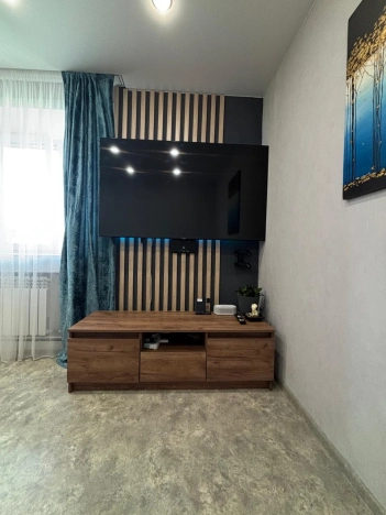 Купить двухкомнатную квартиру на улице Ленина в Тюменской области. Вариант № 5921785, 10, площадь -  квм, цена 3500000 рублей