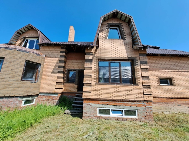 Купить дом в Новосибирске. Вариант № 2722860, 2, площадь -  квм, цена 11680000 рублей