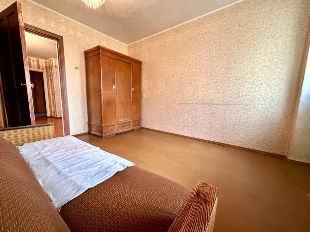 Купить трехкомнатную квартиру в Микрорайоне Памятник Победы, Ленинский район в Пензе. Вариант № 8555765, 4, площадь -  квм, цена 3630000 рублей