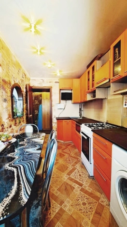 Купить многокомнатную квартиру в Республике Башкортостан. Вариант № 2525324, 1, площадь -  квм, цена 5000000 рублей