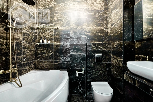 Купить двухкомнатную квартиру на вторичке в районе Центральный в Воронеже. Вариант № 17479, 12, площадь -  квм, цена 8000000 рублей