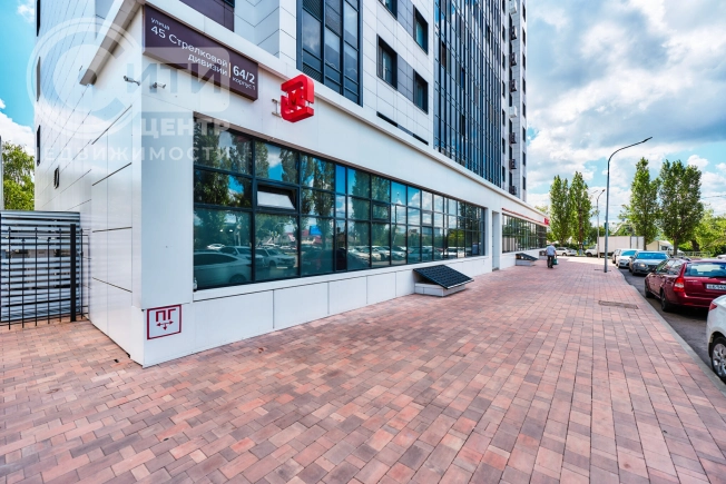 Купить трехкомнатную квартиру в Воронеже. Вариант № 1328592, 4, площадь -  квм, цена 8999000 рублей