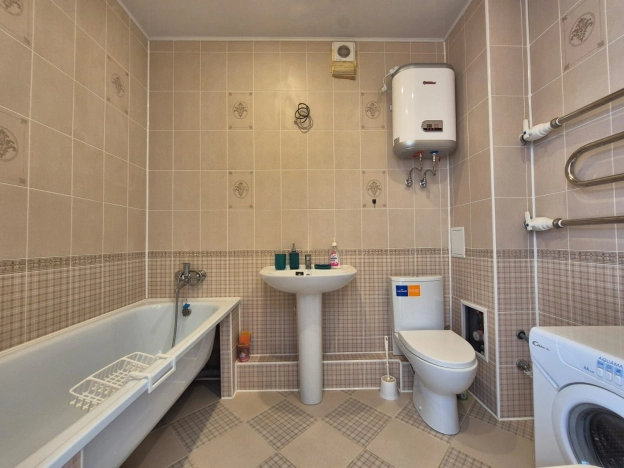 Купить однокомнатную квартиру в Сыктывкаре. Вариант № 59891, 7, площадь -  квм, цена 5150000 рублей