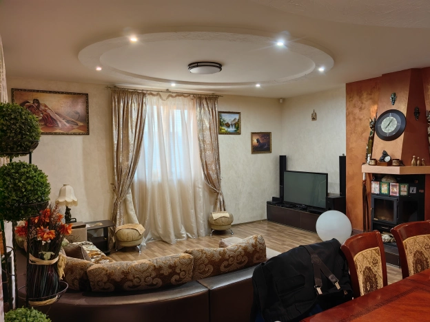 Купить дом в Лакинске. Вариант № 2976, 8, площадь -  квм, цена 25000000 рублей