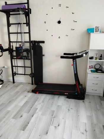 Купить трехкомнатную квартиру на улице Тесла в Новосибирской области. Вариант № 7591648, 26, площадь -  квм, цена 9850000 рублей