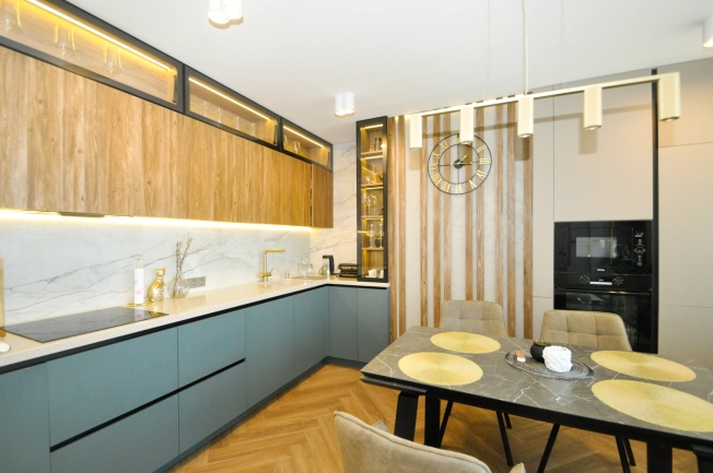 Купить трехкомнатную квартиру в Новосибирске. Вариант № 4137708, 0, площадь -  квм, цена 15500000 рублей