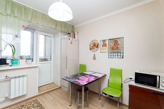 . Вариант № 4296, 2, площадь - 38.2 квм, цена 4300000 рублей