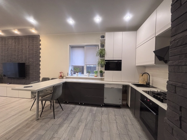 Купить таунхаус в Республике Татарстан (татарстан). Вариант № 9838182, 5, площадь -  квм, цена 10100000 рублей