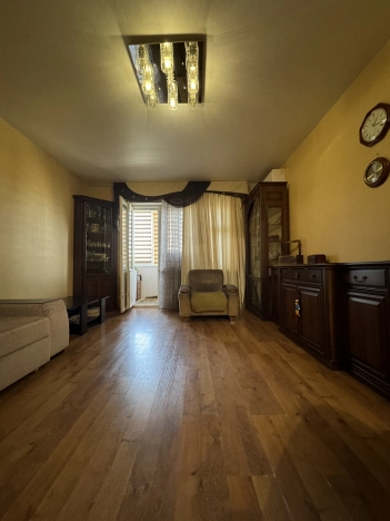 Купить двухкомнатную квартиру на улице Ангарская в Волгограде. Вариант № 12174, 1, площадь -  квм, цена 5500000 рублей