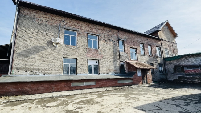 Снять коммерческую недвижимость свободного назначения на улице Коммунистическая в Новосибирске. Вариант № 5072, 10, площадь -  квм, цена 117300 рублей