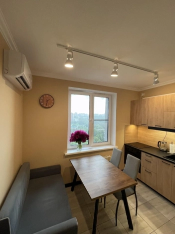 Купить квартиру в Москве. Вариант № 8425694, 1, площадь -  квм, цена 21000000 рублей