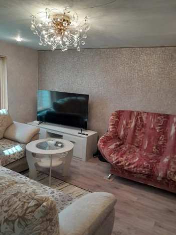 Купить дом в Кемеровской Области — Кузбассе. Вариант № 9262079, 4, площадь -  квм, цена 800000 рублей