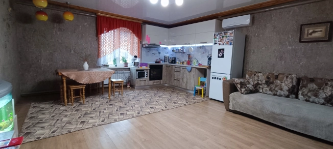 Купить дом на улице 50 лет Октября в Приморском крае. Вариант № 2919448, 18, площадь -  квм, цена 13000000 рублей