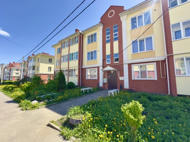 . Вариант № 17616, 18, площадь - 92 квм, цена 9200000 рублей