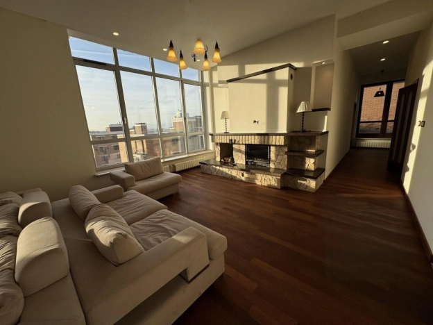 Купить квартиру у метро Аметьево в Казани. Вариант № 3843570, 3, площадь -  квм, цена 58999999 рублей