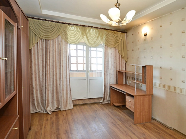 Купить двухкомнатную квартиру на улице Красный проспект в Новосибирске. Вариант № 2046511, 3, площадь -  квм, цена 7500000 рублей