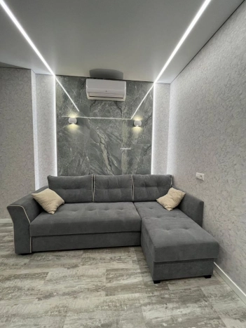 Купить однокомнатную квартиру в Ростовской области. Вариант № 38285, 7, площадь -  квм, цена 8200000 рублей