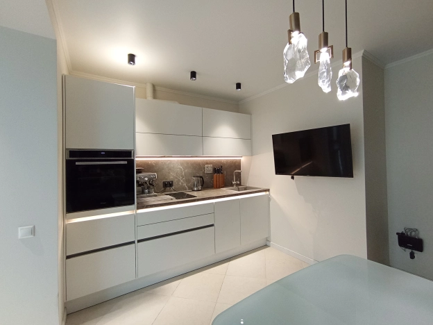 Купить двухкомнатную квартиру на вторичке у метро Фонвизинская в Москве. Вариант № 10447406, 1, площадь -  квм, цена 31500000 рублей