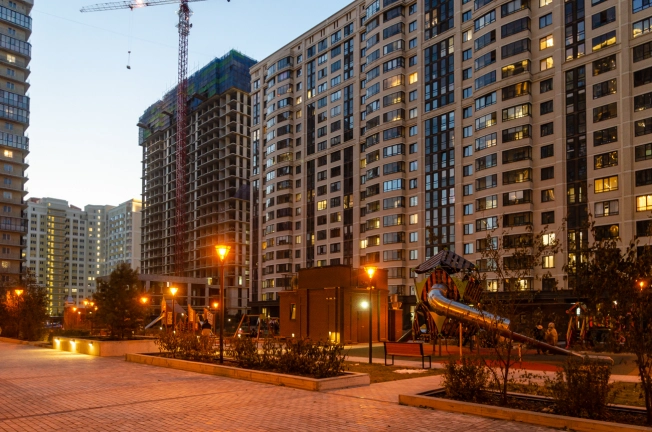 Купить однокомнатную квартиру в ЦАО в Новосибирске. Вариант № 8152765, 8, площадь -  квм, цена 13500000 рублей