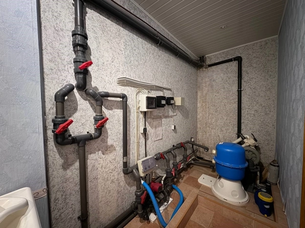 Купить дом на улице Дачная в Калуге. Вариант № 27293, 34, площадь -  квм, цена 56999000 рублей