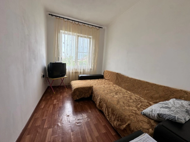 Купить дом в Элисте. Вариант № 43369, 8, площадь -  квм, цена 7400000 рублей