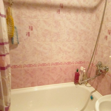 Купить трехкомнатную квартиру на улице Ильи Мухачева в Бийске. Вариант № 39398, 6, площадь -  квм, цена 5499999 рублей