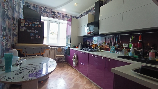 Купить дом на улице Совхозная в Тюменской области. Вариант № 60693, 1, площадь -  квм, цена 8600000 рублей