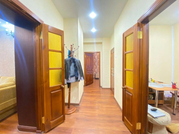 . Вариант № 3749787, 5, площадь - 74.5 квм, цена 9600000 рублей