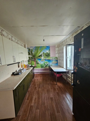 Купить дом в Элисте. Вариант № 5270522, 3, площадь -  квм, цена 3900000 рублей