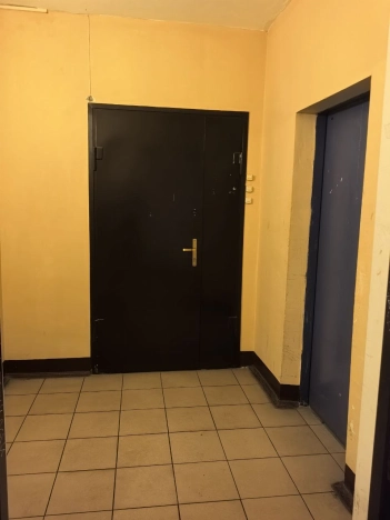 Купить двухкомнатную квартиру на улице Генерала Толстикова в Калининграде. Вариант № 231628, 33, площадь -  квм, цена 9000000 рублей