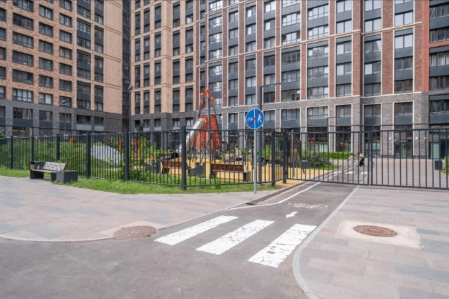 Купить квартиру в Москве. Вариант № 10296292, 8, площадь -  квм, цена 23900000 рублей