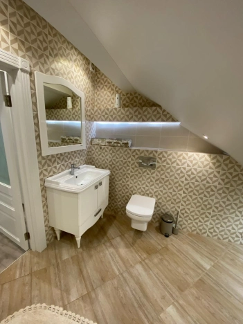 Снять квартиру в Тобольске. Вариант № 9452597, 11, площадь -  квм, цена 185000 рублей