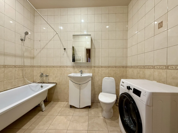 Купить двухкомнатную квартиру на улице Центральная в Владимирской области. Вариант № 2389350, 7, площадь -  квм, цена 4990000 рублей