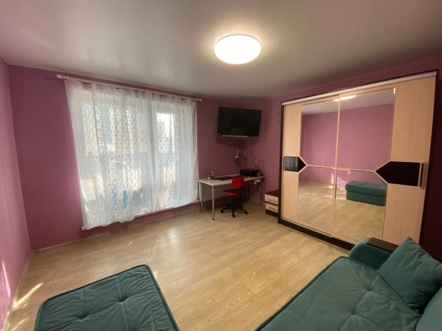 Купить однокомнатную квартиру в Обь. Вариант № 4029310, 2, площадь -  квм, цена 4650000 рублей