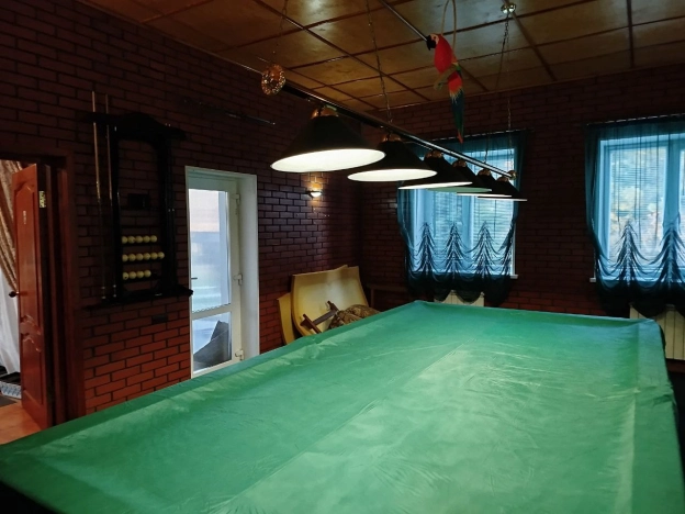 Купить дом в Омске. Вариант № 7566347, 10, площадь -  квм, цена 15800000 рублей