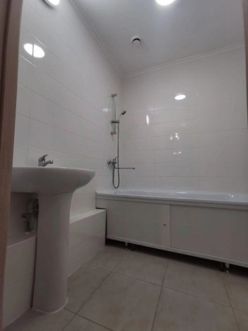 Купить квартиру в Москве. Вариант № 10227789, 3, площадь - квм, цена 24900000 рублей