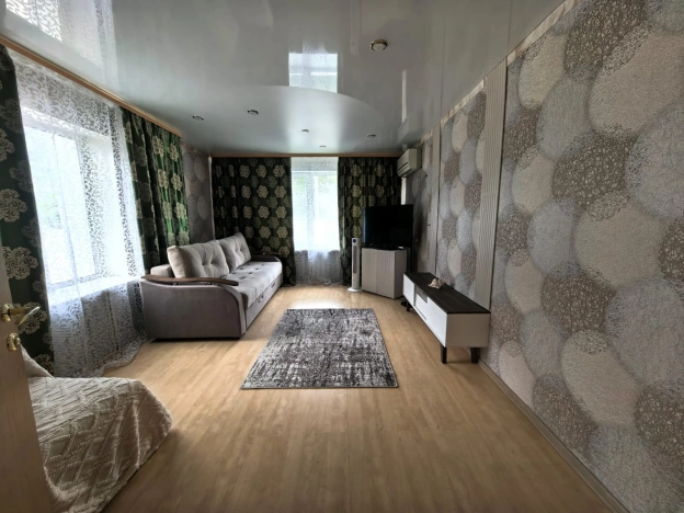 Купить двухкомнатную квартиру в Амурской области. Вариант № 501999, 6, площадь -  квм, цена 10200000 рублей