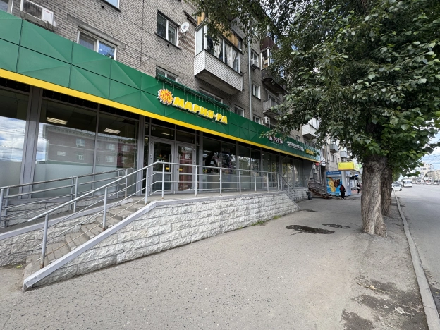 Купить торговые помещения в Новосибирске. Вариант № 2464926, 1, площадь -  квм, цена 54000000 рублей