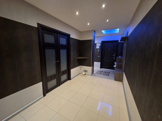 Купить квартиру в Москве. Вариант № 8065559, 6, площадь - квм, цена 21900000 рублей