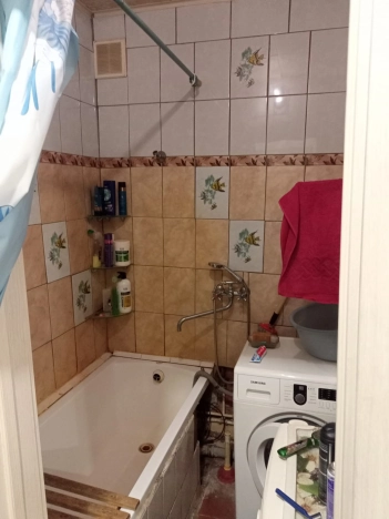 Купить трехкомнатную квартиру на улице Молодёжная в Владимирской области. Вариант № 1890, 13, площадь -  квм, цена 3000000 рублей