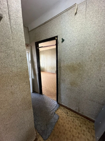 Купить однокомнатную квартиру на вторичке в Ростовской области. Вариант № 3654, 3, площадь -  квм, цена 2599000 рублей