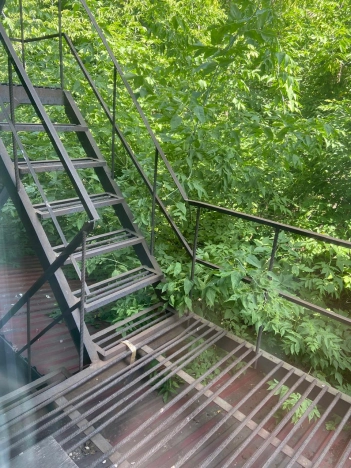 Купить коммерческую недвижимость в Бийске. Вариант № 11153, 7, площадь - квм, цена 18000000 рублей