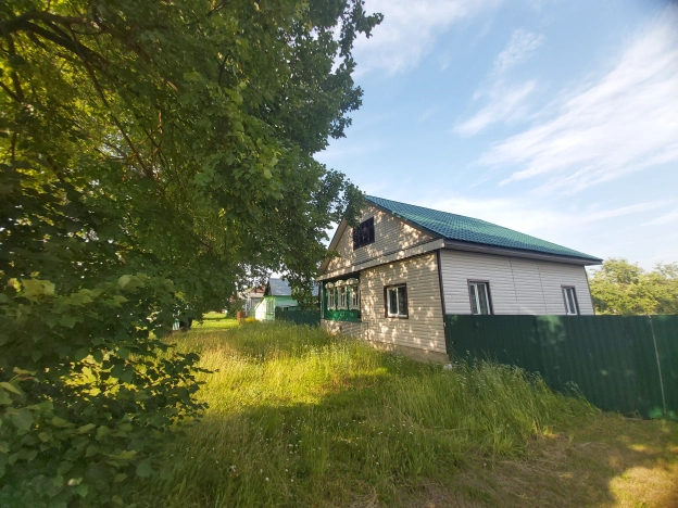 Купить дом на улице Чапаева в Камешкове. Вариант № 21997, 1, площадь -  квм, цена 4800000 рублей