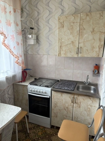 Купить квартиру в Тобольске. Вариант № 3810213, 3, площадь -  квм, цена 1600000 рублей