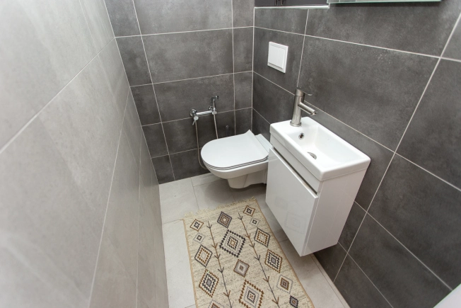 Купить квартиру на улице Славная в Владимире. Вариант № 3528, 33, площадь -  квм, цена 11200000 рублей