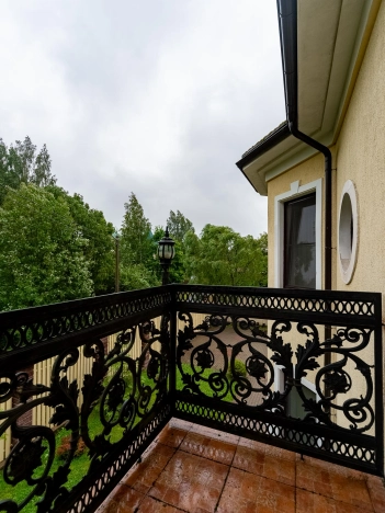 Купить таунхаус в Ленинградской области. Вариант № 58398, 33, площадь -  квм, цена 90000000 рублей