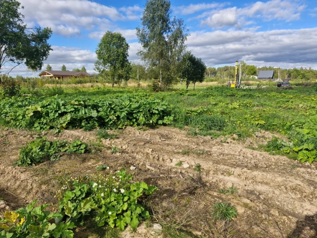 Купить земельный участок в Москве. Вариант № 4156931, 2, площадь -  квм, цена 920000 рублей